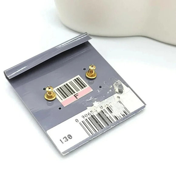 TRIFARI 1980s Cream Beige Enamel Shell Pendant Ear - Picture 3 of 5